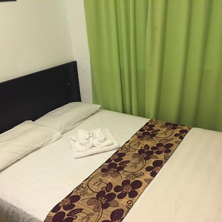 Hotel Singgah Inn Muar Kültér fotó